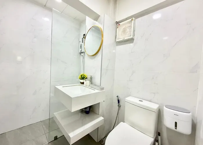 S Sukhumvit48 Near Phrakanong Bts 1001 Hostel
