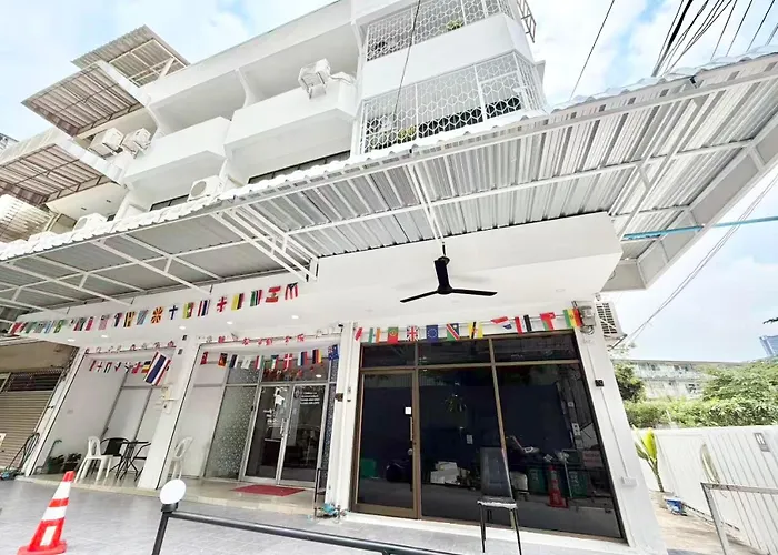 Hostel S Sukhumvit48 Near Phrakanong Bts 1001